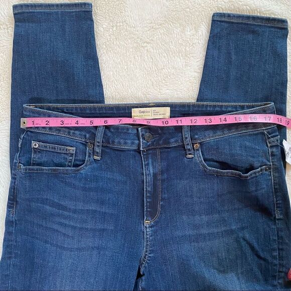Gap 1969 Midrise Curvy True Skinny 33 Tall Jeans. NWT. - Picture 5 of 8